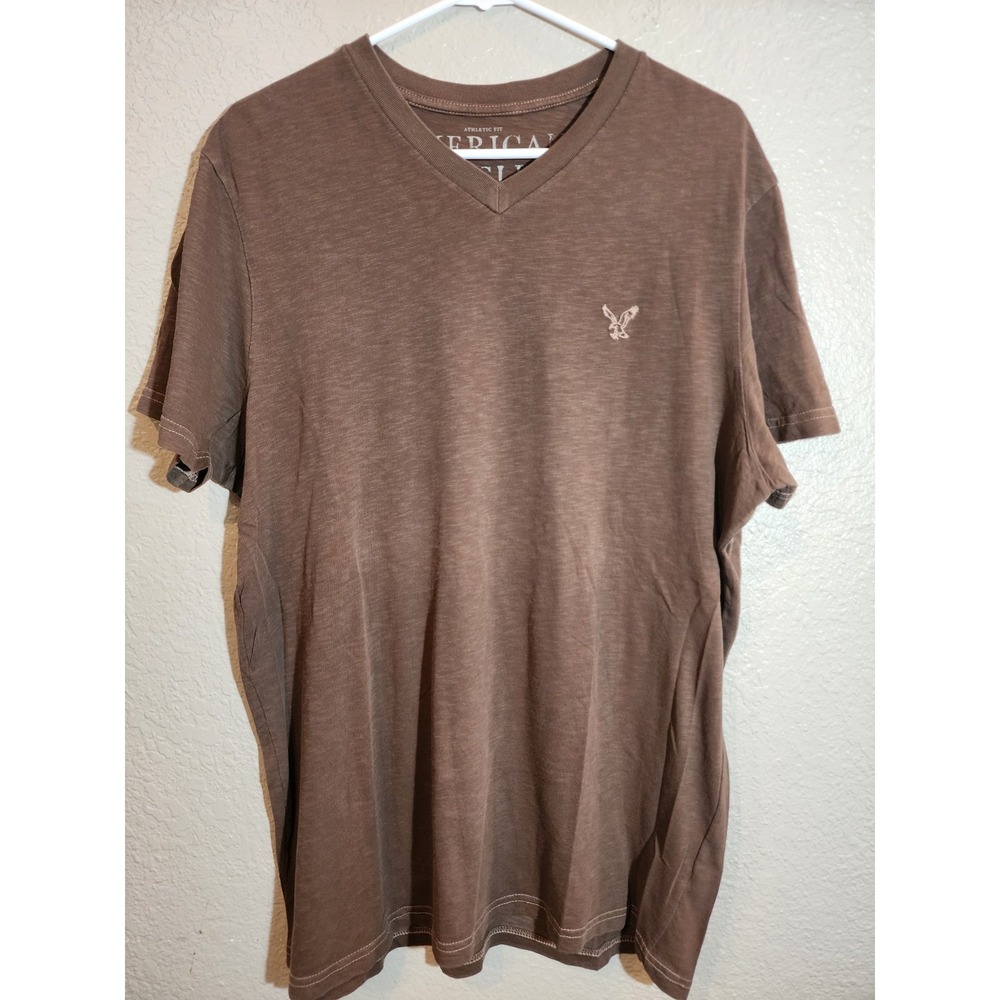 American Eagle Outfitters T-Shirt Men's Size Large, Brown, Athletic Fit, V-Neck